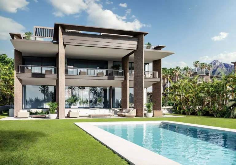 Puerto-Banus-Luxury-Villas-For-Sale-Palacetes-de-Banus