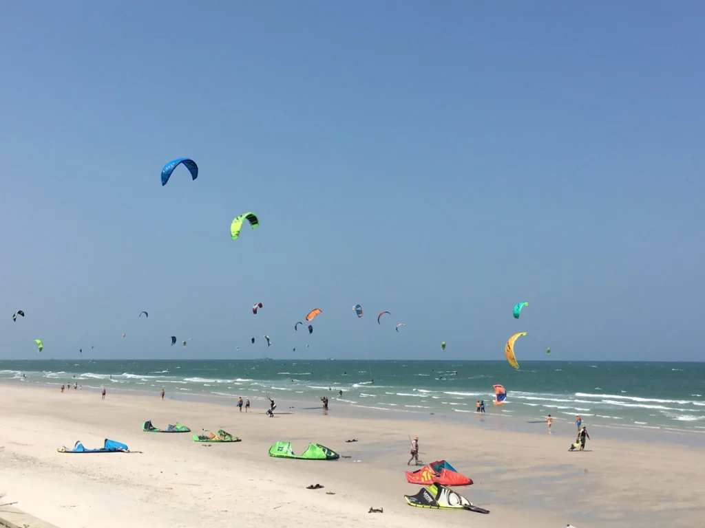 Kitesurfing in Hua Hin