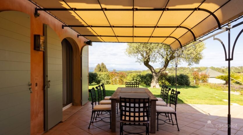Charming Villa with Private Pool in Gassin, Near Saint-Tropez