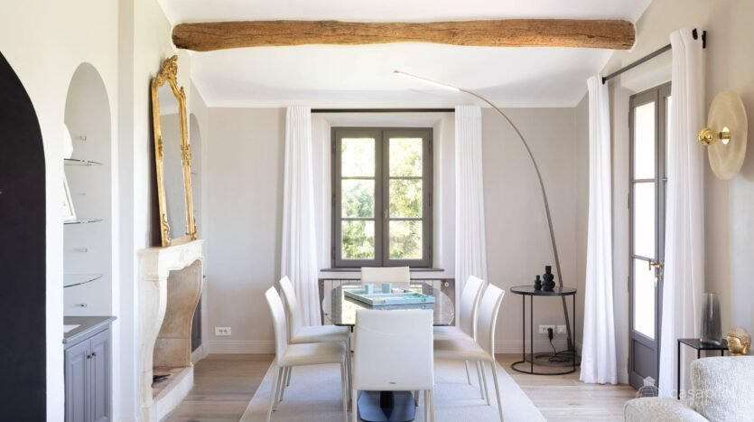 Charming Villa with Private Pool in Gassin, Near Saint-Tropez