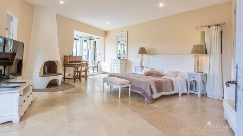 Luxury Holiday Home with Private Pool in Bonnieux, Provence