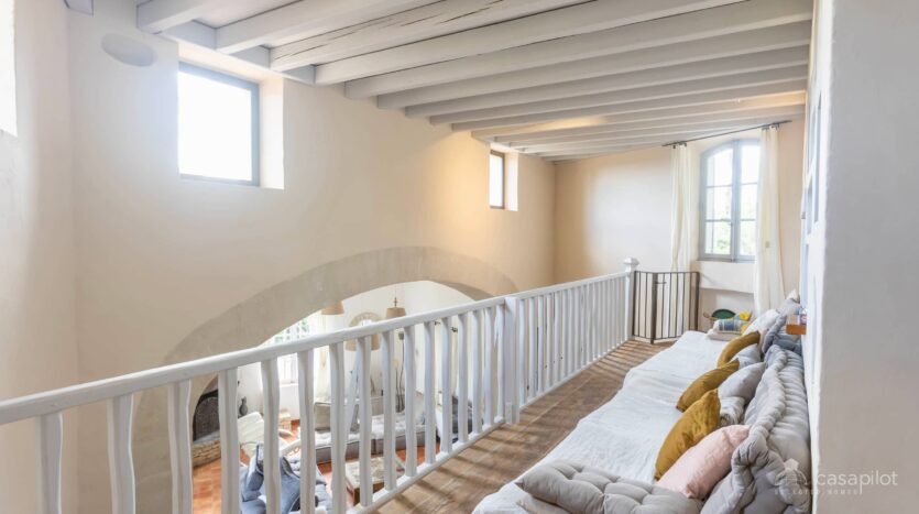 Luxury Holiday Home with Private Pool in Bonnieux, Provence