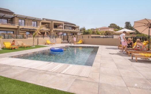 Sea View Apartment For Rent in Roquebrune-sur-Argens