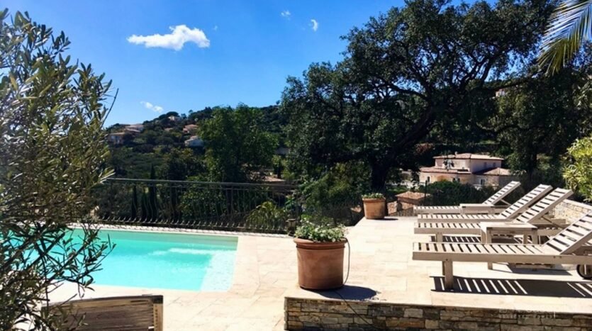 Sea View Villa with Private Pool in Sainte Maxime