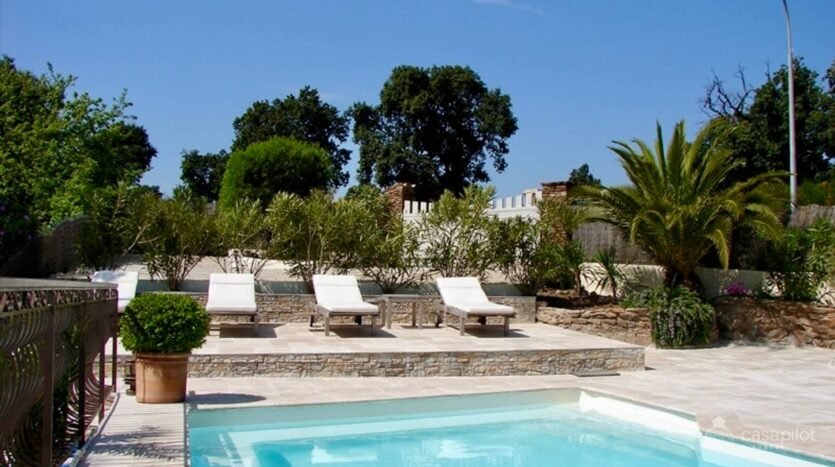 Sea View Villa with Private Pool in Sainte Maxime