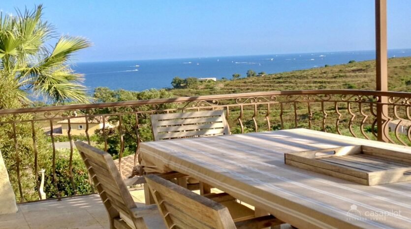 Sea View Villa with Private Pool in Sainte Maxime