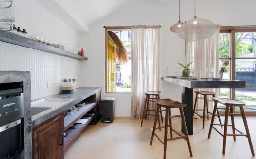 Cozy 2-Bedroom Villa for Sale – Berawa, Bali