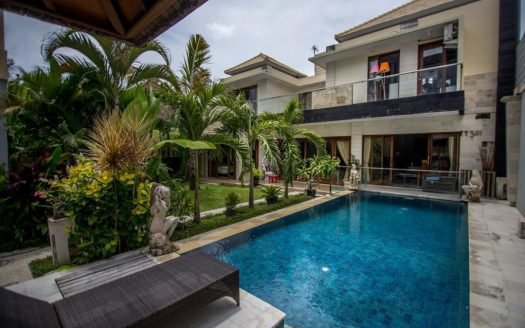 Elegant 6-Bedroom Leasehold Pool Villa – Seminyak, Bali
