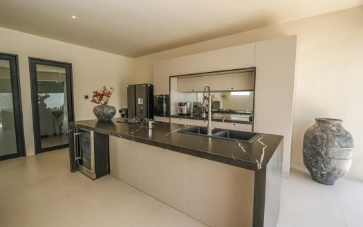 Modern 3-Bedroom Pool Villa for Sale in Uluwatu, Bali