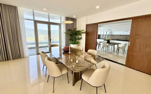 Rare 5-Bedroom Penthouse for Rent – Blooming Tower, Da Nang