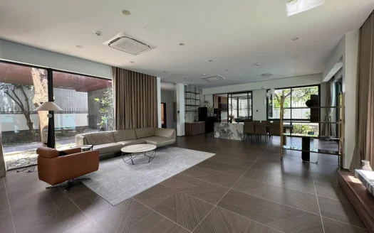 Spacious 5-Bedroom Villa for Rent – Khue My, Da Nang