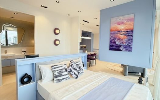  Time Square 10 Sleek & Minimalist 1-Bedroom Unit | 53 SQM 