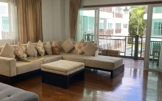 Beachfront 1-Bedroom Condo for Sale at Beach Palace, Cha-Am