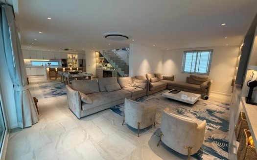 Luxury 4-Bedroom Pool Villa for Sale in Hua Hin