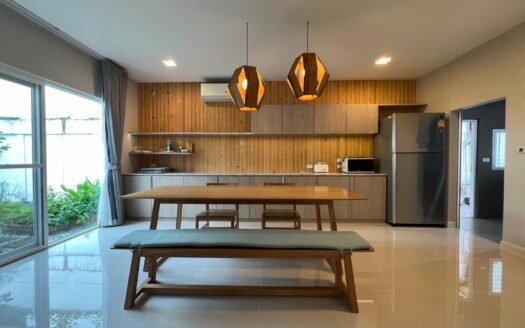 3-Bedroom House for Rent with Hill Views in Chalong, Phuket