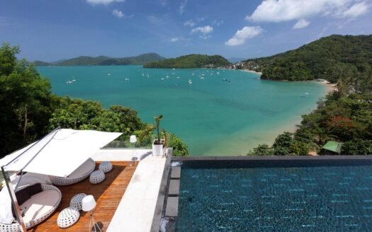 Luxury 6-Bedroom Villa with Panoramic Ao Yon Bay Views for Rent