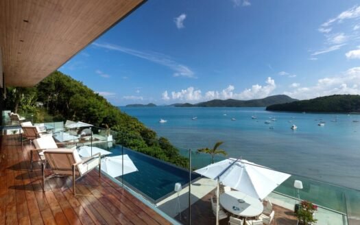 Luxury 6-Bedroom Villa with Panoramic Ao Yon Bay Views for Rent