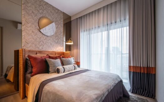 Modern 2-Bedroom Condos for Sale Next to BTS Ratchathewi