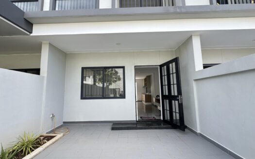 Modern Townhouse for Sale at Borey Chip Mong, Phnom Penh