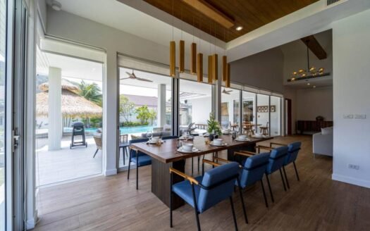 Woodlands Hua Hin – Luxury 7 Bedroom Pool Villa