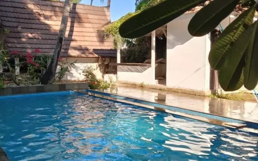 Beautiful 4-Bedroom Pool Villa in Gili Air for Sale