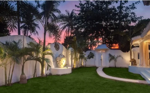 Beautiful 4-Bedroom Pool Villa in Gili Air for Sale