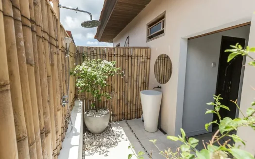 Premium 3-Bedroom Family Residence for Yearly Rent in Umalas