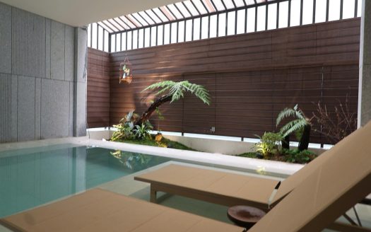 Smart 5-Story Luxury Pool Villa – Steps from Da Nang Beach