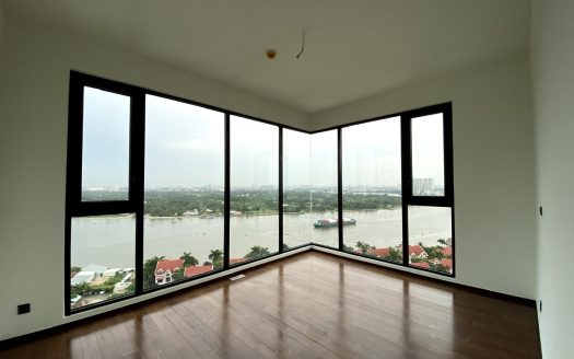 4-Bedroom Luxury Condo for Sale in Thu Duc, Ho Chi Minh City