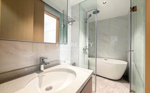 High Floor 1-Bedroom Resale Condo for Sale in Le Condé BKK1