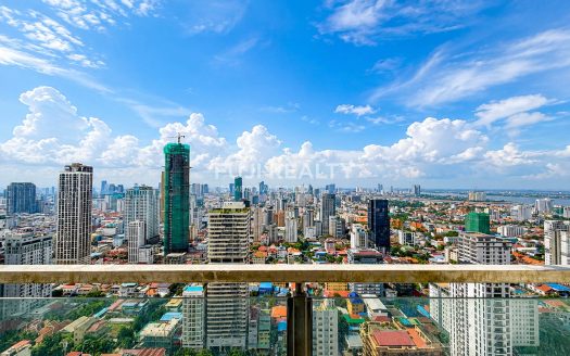 High Floor 1-Bedroom Resale Condo for Sale in Le Condé BKK1