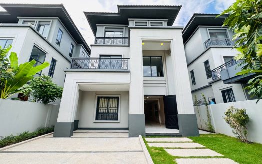 Luxury Queen Villa B II for Sale & Rent in Borey Chip Mong Grand Phnom Penh
