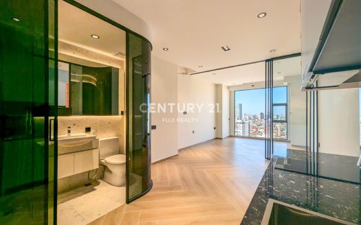 Modern 1-Bedroom Condo for Sale at Special Price in Time Square 5 BKK1