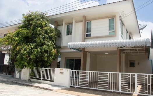 Modern 3-Bedroom House for Rent in Koh Kaew, Phuket