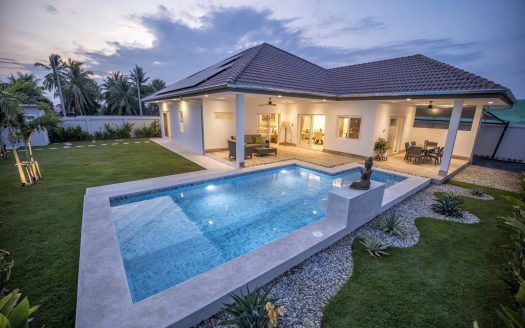 3-Bedroom Deluxe Pool Villa for Sale in Hua Hin