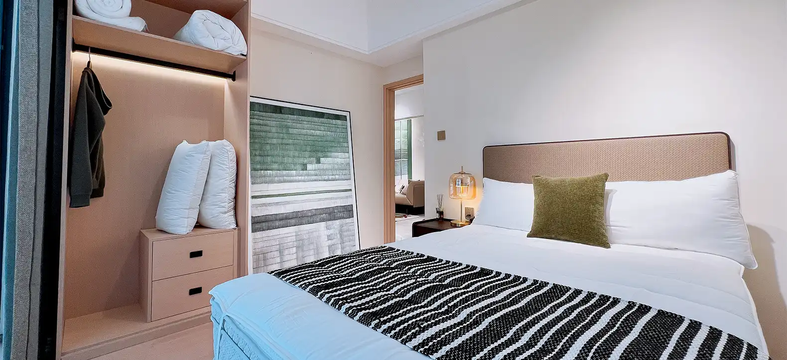 Le Conde BKK1 - two-bedroom residence bedroom suite