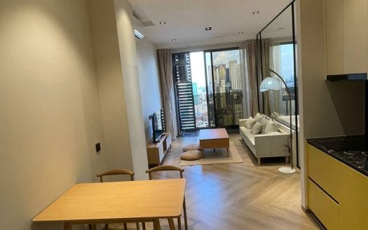 For Sale 1 Bedroom Condo at Time Square 306