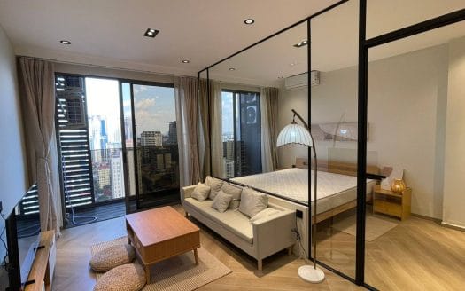 For Sale 1 Bedroom Condo at Time Square 306