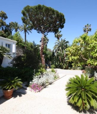 For-Sale-Vallauris-Luxury-Mansion-Sea-View-Cannes-Cote-d-Azur
