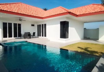 House-Pranburi-Pool-View
