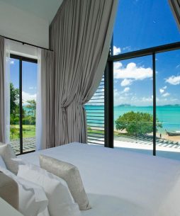 Phuket Stunning Luxury Beachfront Bedroom sea view