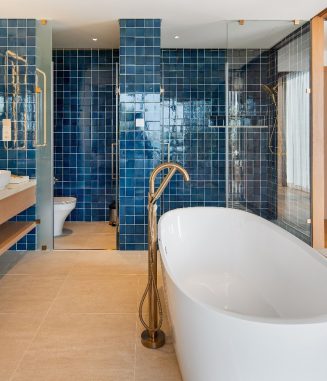 Shantira-Villa-Luxury-Bathroom