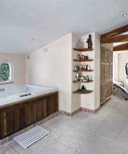indoor-pool-and-sauna