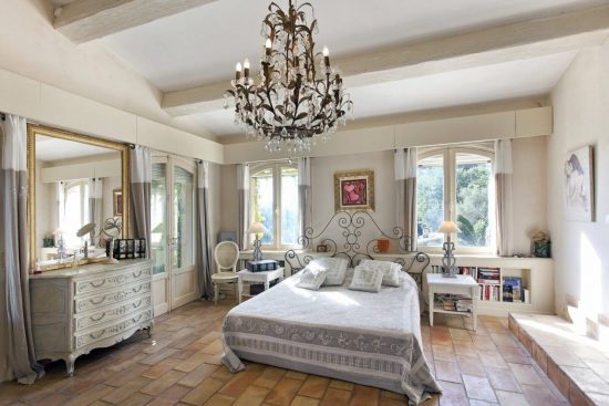 master-bedroom-Bastide-Grasse-for-Sale