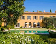 Holy-paul-de-vence-for-sale-bastide-front-View-small